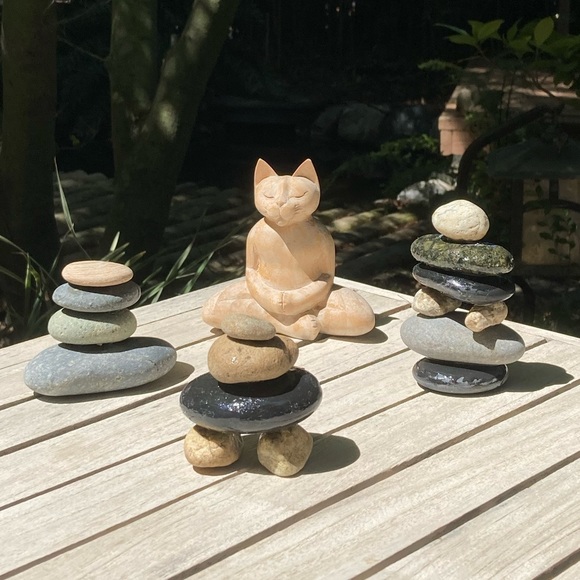 Balanced Stones Hand Crafted Rock Art Natural Earth Tones Garden New - Picture 8 of 13